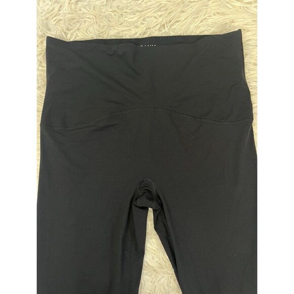 Spanx Womens Plus Size 2X Cropped Black Leggings High Waisted Stretch Activewear - Picture 3 of 9